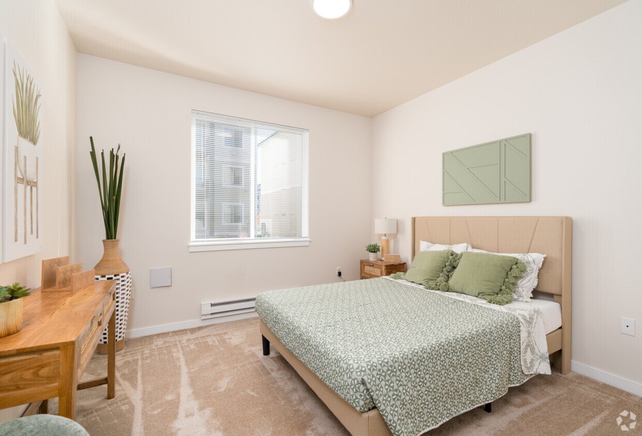 SUITABLE 1 BED/ 1 BATH APARTMENT IN WALNUT