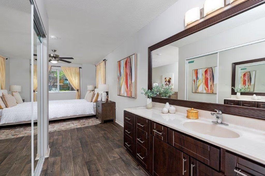 FABULOUS 1 BED/ 1 BATH APARTMENT IN WESTON, FL.