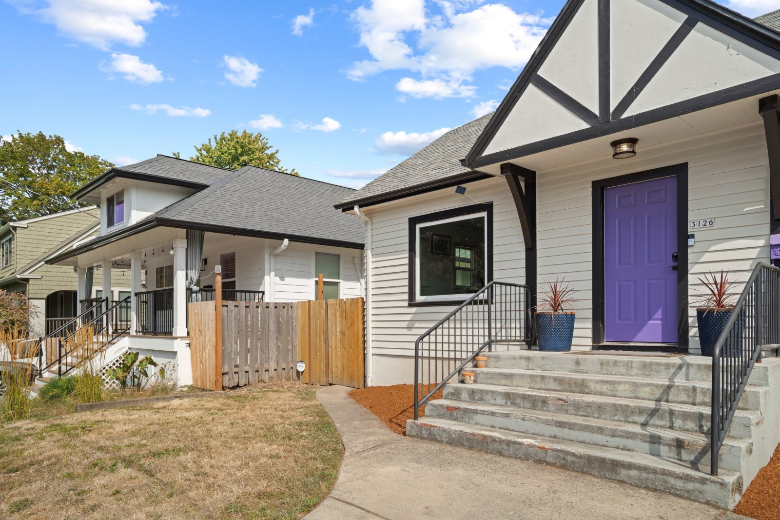 SE Portland Cottage in the City
